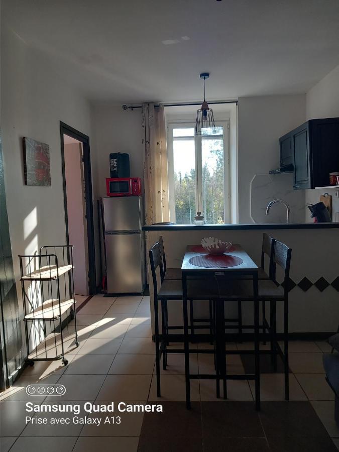 Appartement Babe Жоаюз Екстериор снимка